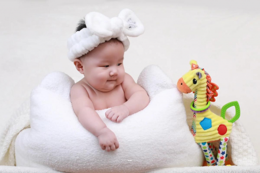 嘉善宝宝几个月翻身 嘉善宝宝几个月翻身